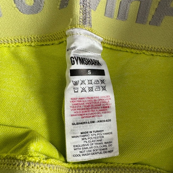 Gymshark Flex Cycling Shorts in Size Small - Picture 3 of 3